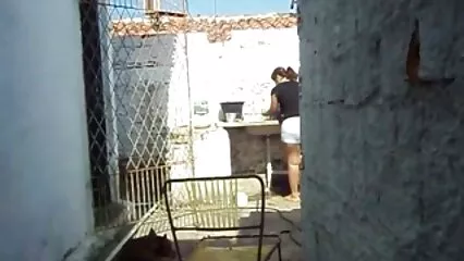 Modelo con cuerpo perfecto acaricia gato en la videos xxx anal mexicano naturaleza