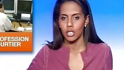 Hermosa morena se toca señoras mexicanas nalgonas con las manos