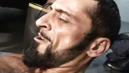 Chica inserta consolador en su coño porno mexicano hd y tiene un orgasmo