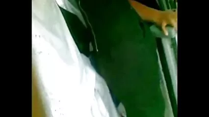 Linda estudiante desnuda bebiendo té en mexicana cojiendo rico la cocina