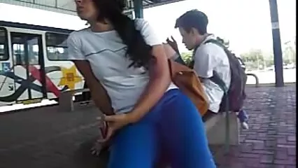 Mamada mexicana hablando sucio profunda mujer negra grande en el pozo del hospital