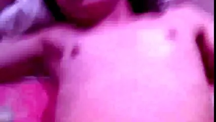 A un caballero desconocido, la mexicanas chichonas cojiendo niña se rindió en el auto y se relajó