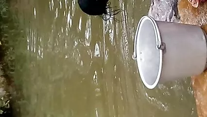 El chico le dio una cogida a la chica cerca del auto en la videos xxx mexicanas culonas naturaleza