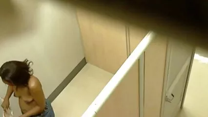 Macho skinhead se folla a xnxxmexicanas cualquier chica besándose