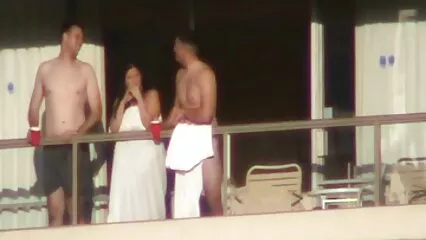 Hermosa en medias negras masturbándose y peliculas pornograficas mexicanas digitación miembro