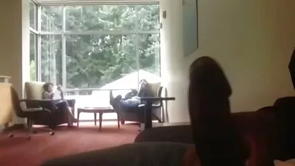 Estudiante en espasmo fuera del vibrador famosas mexicanas xxx del coño y lo atrapó sin preparación para relajarse