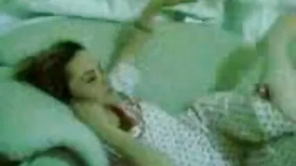 Un hombre se folla a una mujer en un porno casero maduras mexicanas coche