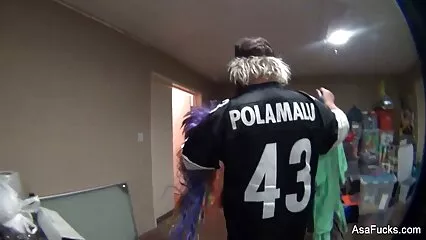 nena latina gordita tocando su coño afeitado y sacudiendo su gran mexicanas espiadas botín